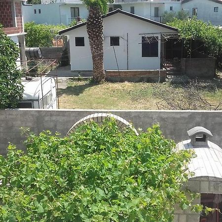 Apartments Avdic Sutomore Luaran gambar