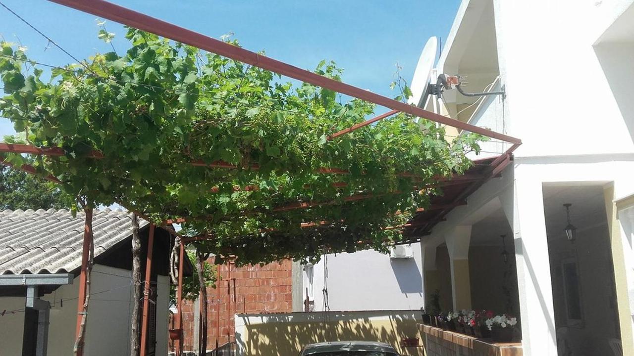 Apartments Avdic Sutomore Luaran gambar